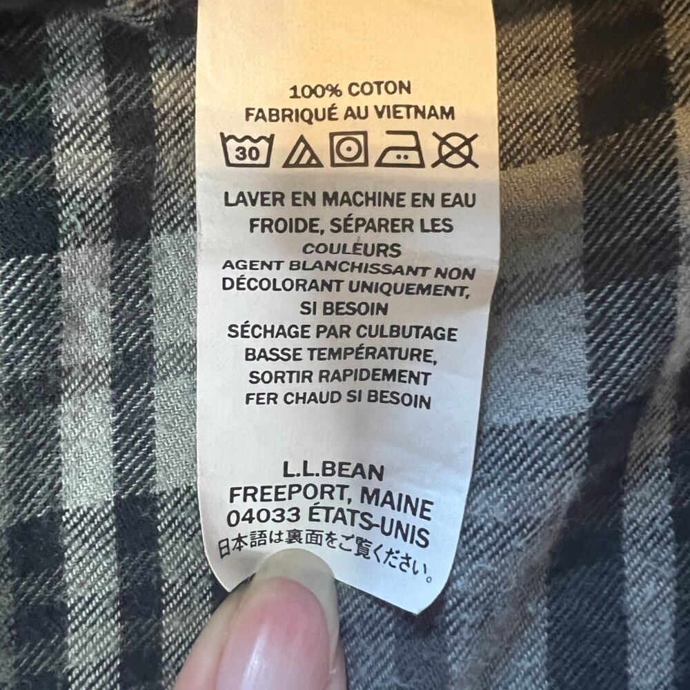 L.L.Bean Scotch Plaid Flannel Shirt Slightly Fitted Grey 100% Cotton Large - Picture 3 of 10
